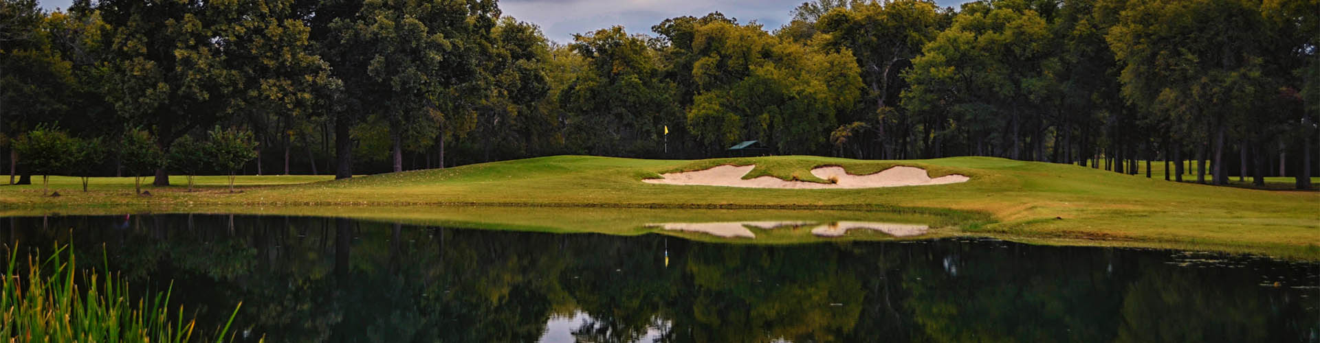 Home Luna Vista Golf Course